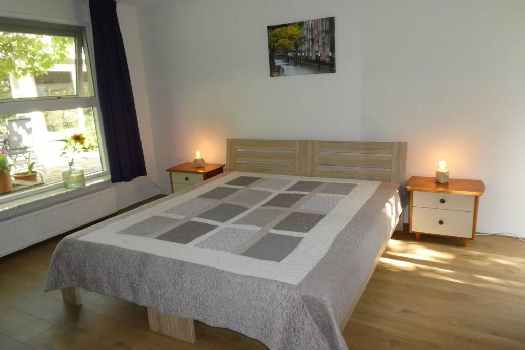 Huis Bij De Catalpa 도르드레흐트 외부 사진
