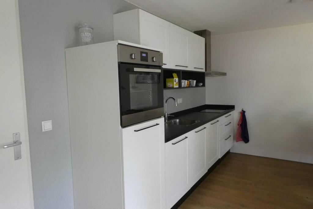 Huis Bij De Catalpa 도르드레흐트 외부 사진